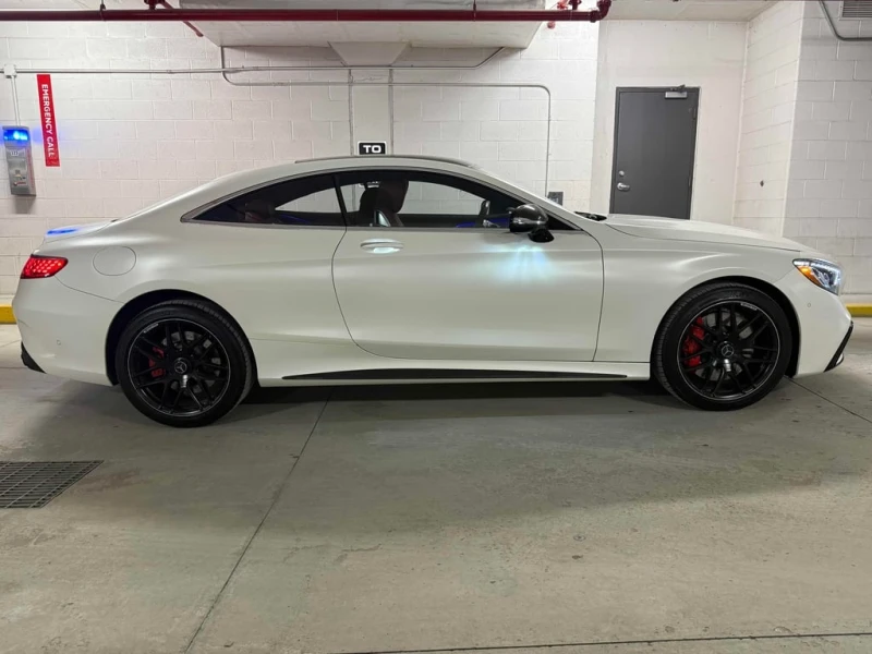 Mercedes-Benz S 63 AMG  COUPE | FULL | TOP | CARFAX, снимка 4 - Автомобили и джипове - 53459945