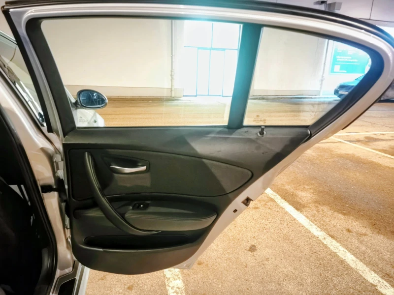 BMW 118 118D, снимка 11 - Автомобили и джипове - 53465420