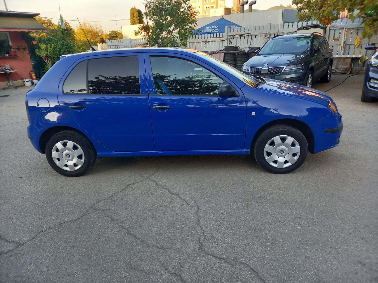 Skoda Fabia 1.2 BARTER 60 - изображение 4