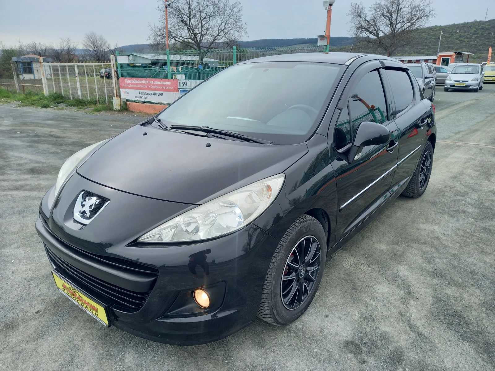 Peugeot 207 2013 г. 1.4 FACE LIFT  ГАЗОВ ИНЖЕКЦИОН  ТОП ВИЗИЯ - изображение 3