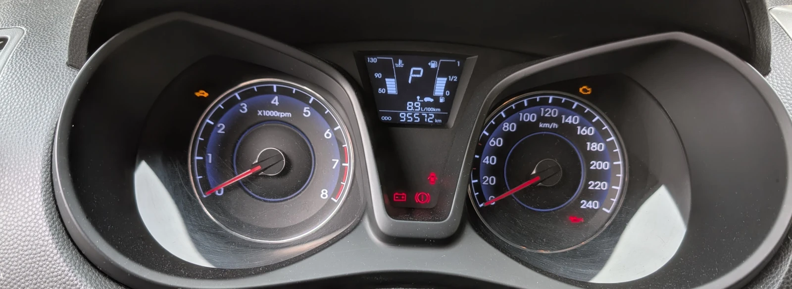 Hyundai Ix20 1.6 Facelift Avtomat - изображение 8