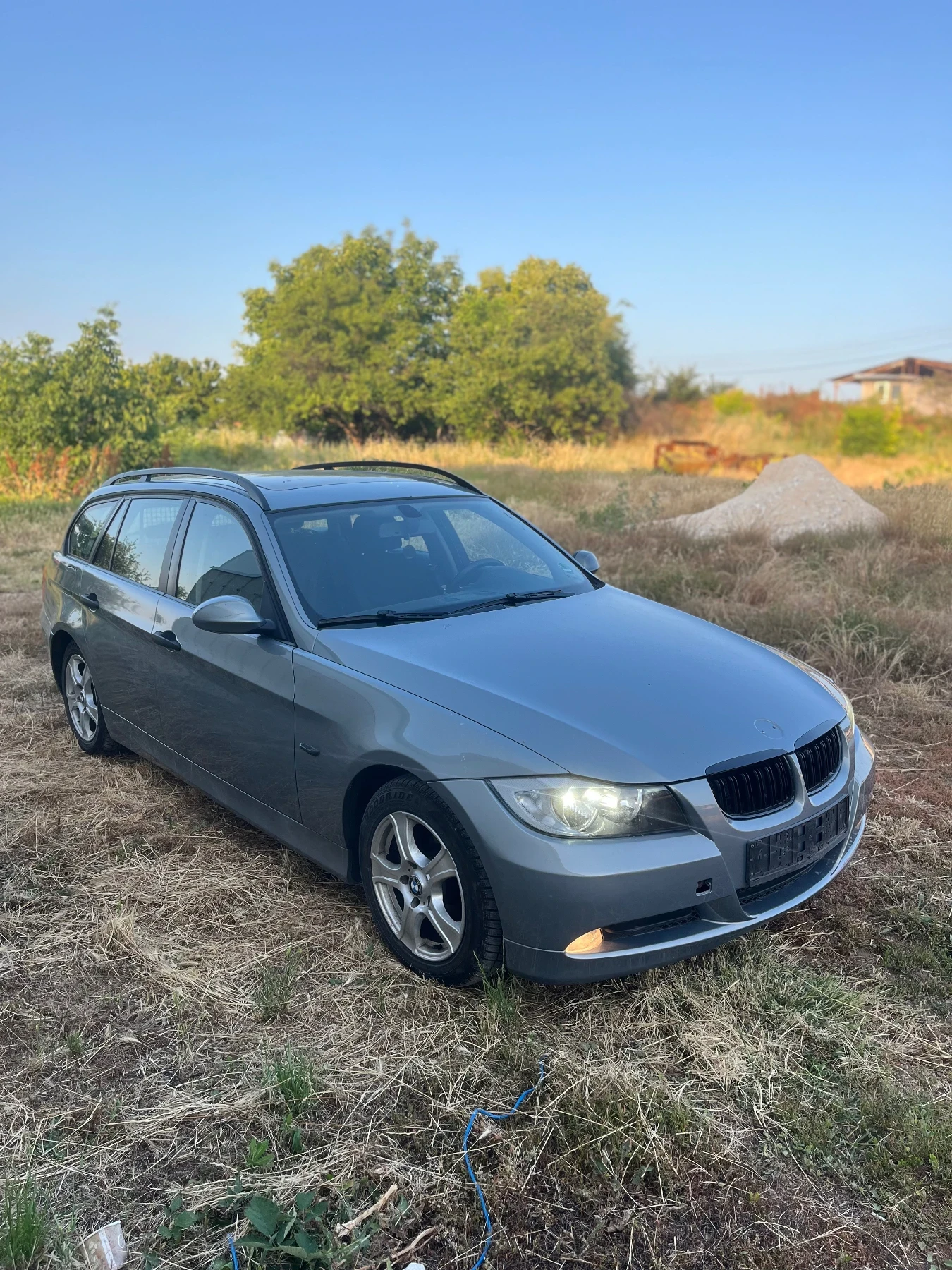 BMW 320 E91 Touring - изображение 3
