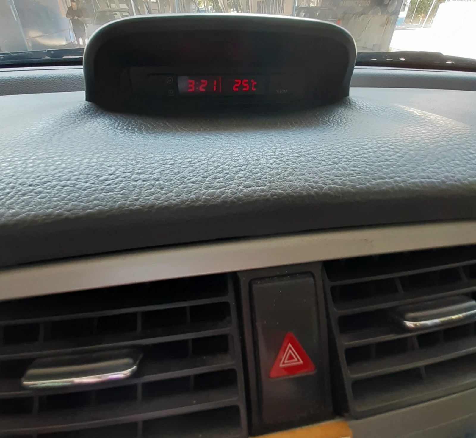 Suzuki Liana | Mobile.bg � ����������� 6