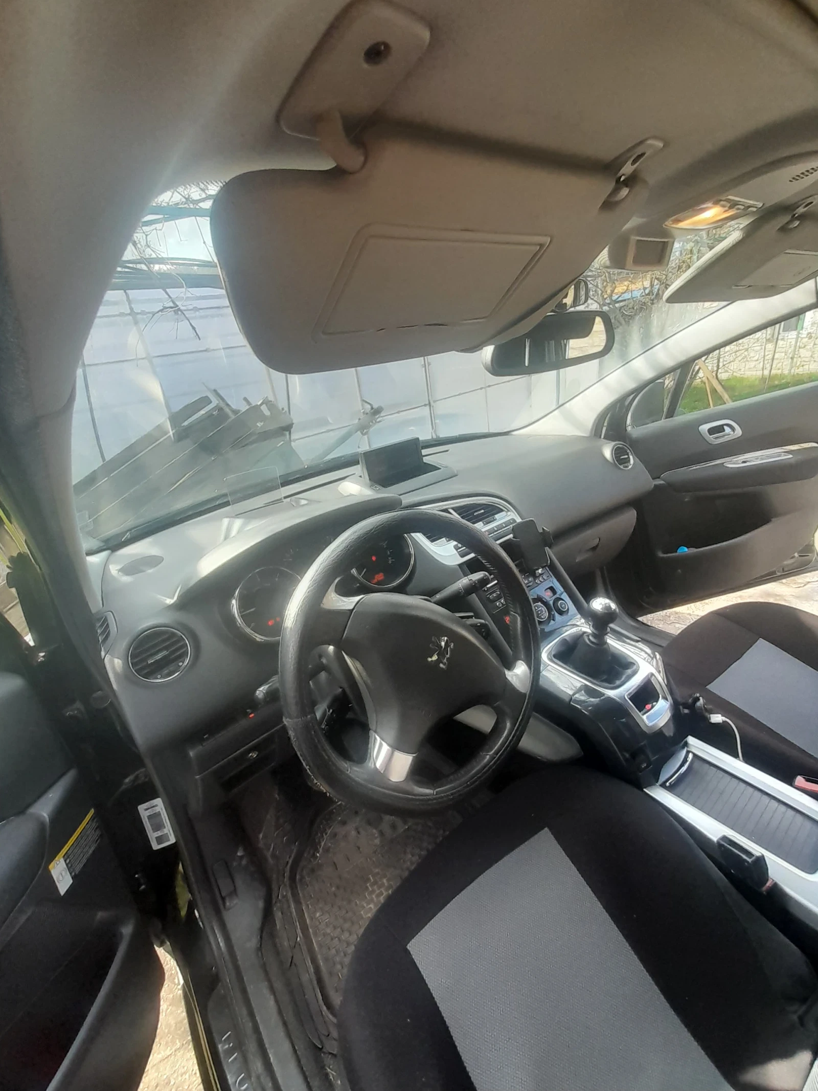 Peugeot 5008, снимка 13 - Автомобили и джипове - 53863410