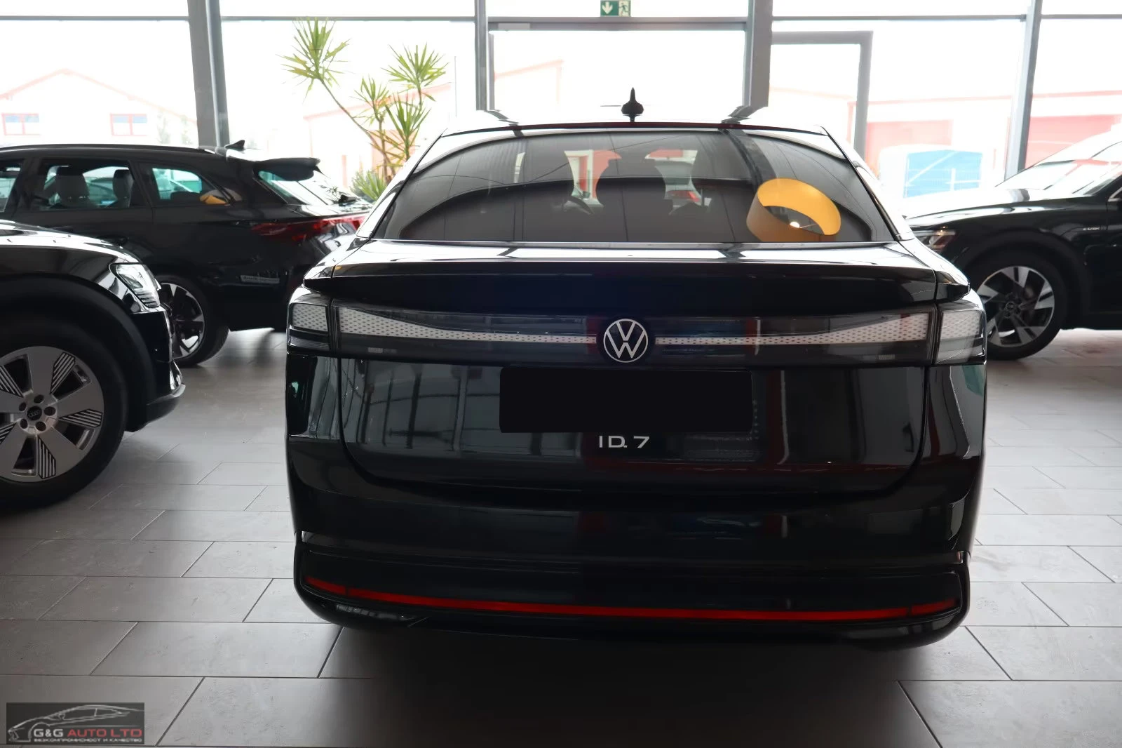 VW ID.7 PRO/286HP/MASSAGE/MEMO/MATRIX/360/HUD/255q, снимка 5 - Автомобили и джипове - 54422630