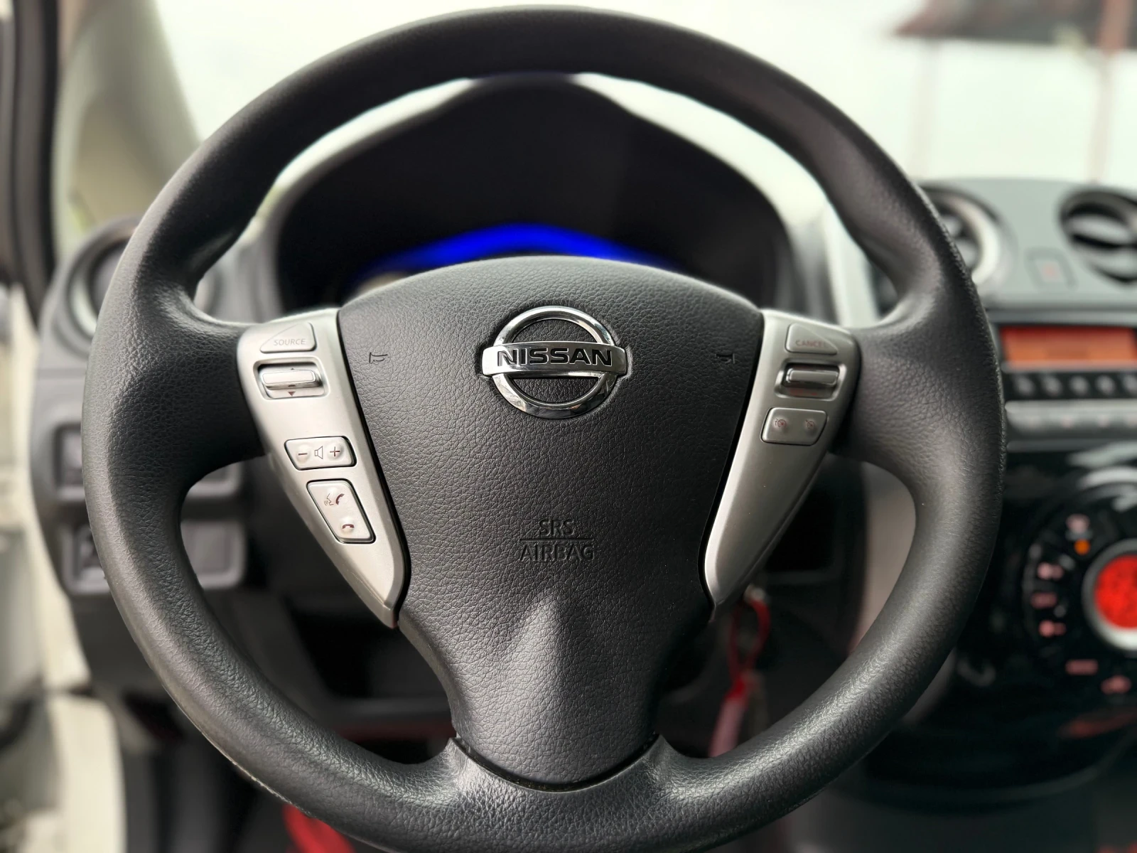 Nissan Note 1.2i 80hp  5-ск ! СОБСТВЕН ЛИЗИНГ/БАРТЕР, снимка 12 - Автомобили и джипове - 55325076