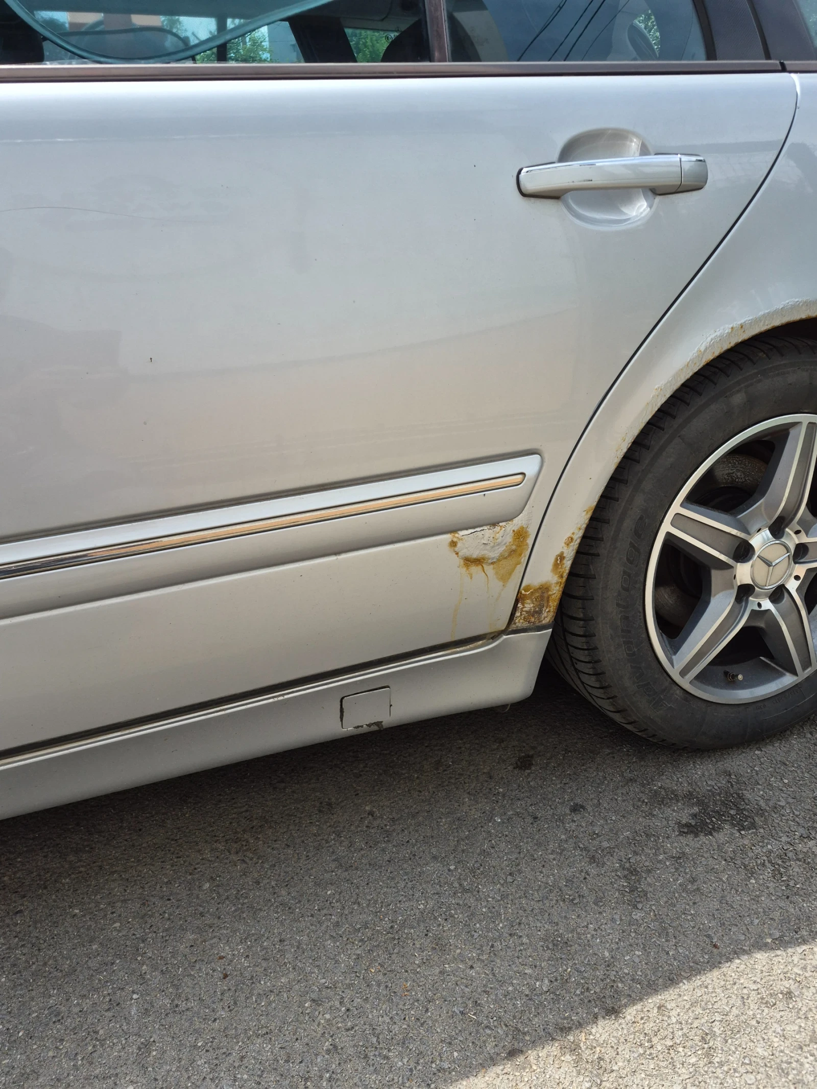 Mercedes-Benz E 270, снимка 9 - Автомобили и джипове - 55348673
