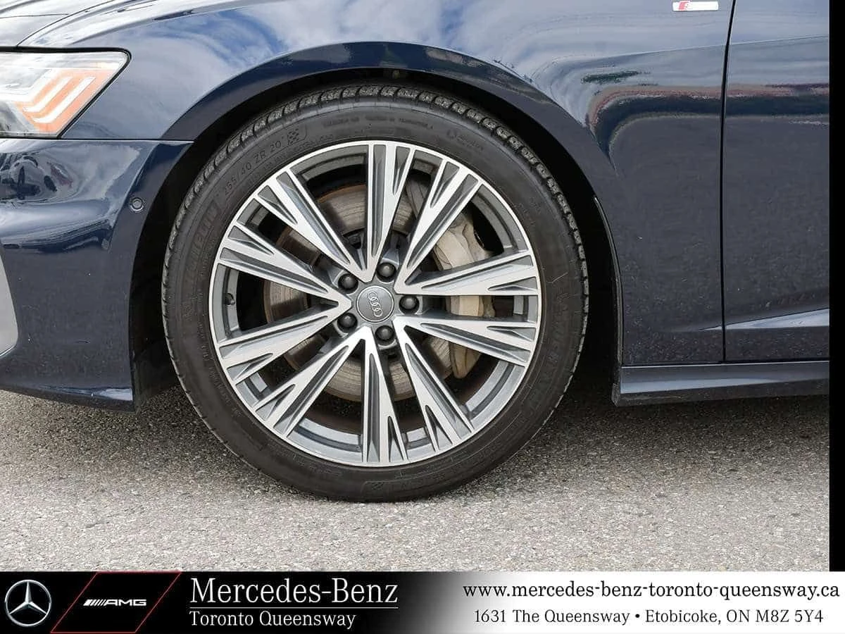 Audi A6 Technik| One Owner| As Traded  CARFAX, снимка 8 - Автомобили и джипове - 55478398
