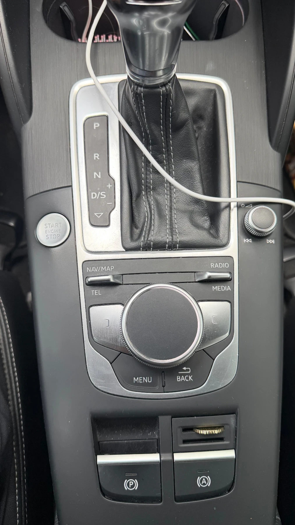 Audi A3 1.6 tdi. digital S-line Швейцария , снимка 15 - Автомобили и джипове - 55656734