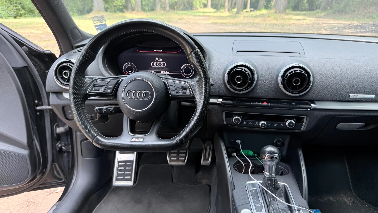 Audi A3 1.6 tdi. digital S-line Швейцария , снимка 12 - Автомобили и джипове - 55656734