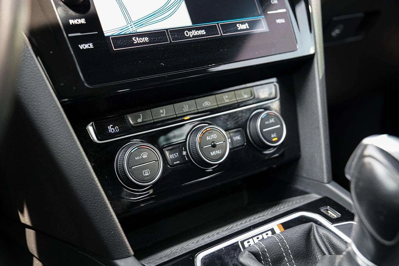 VW Arteon Execline R-LINE / 4MOTION / CARBON APR INTAKE / АВ, снимка 14 - Автомобили и джипове - 56011261