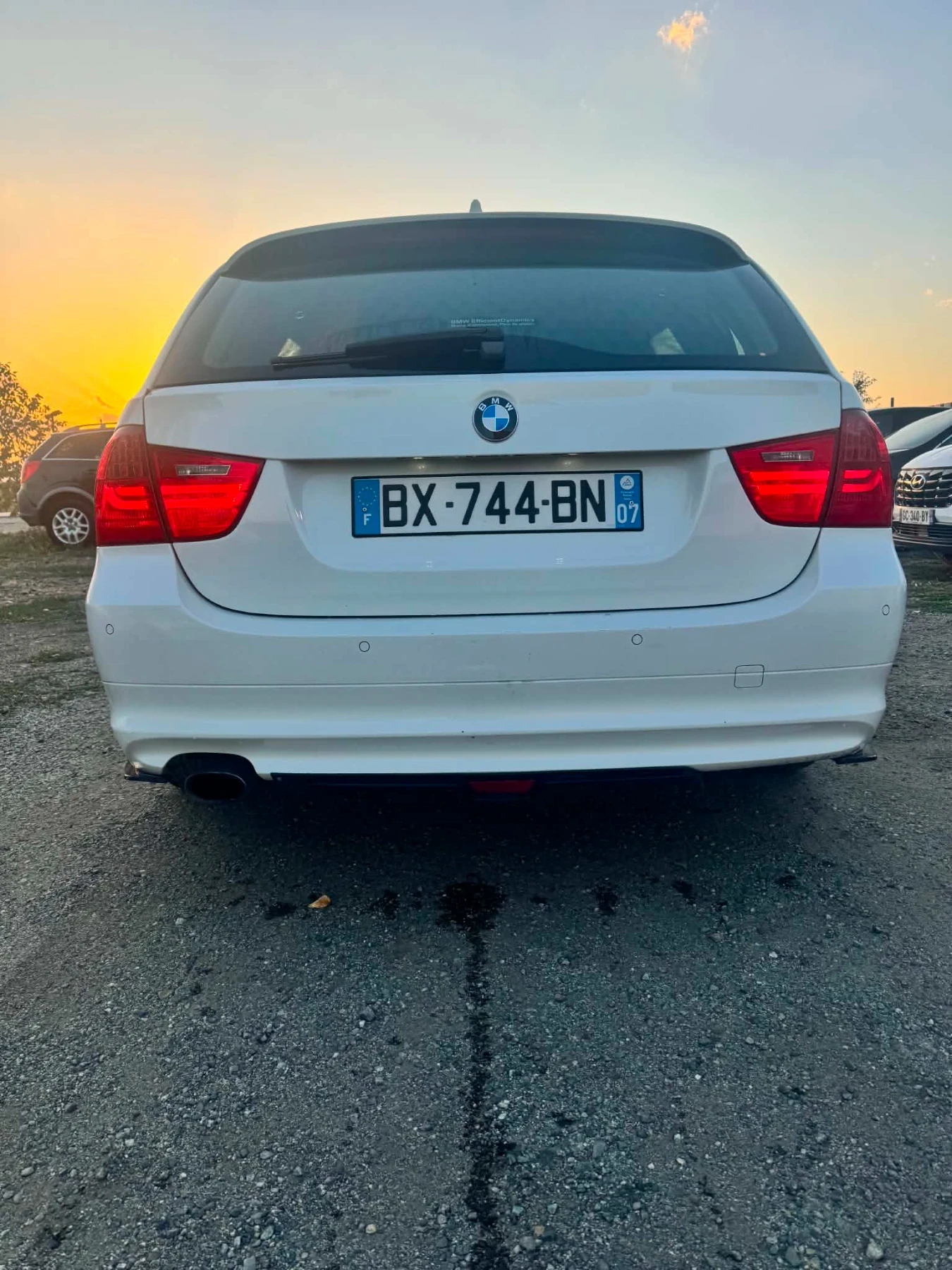 BMW 320 320 D x drive avtomat 184, снимка 5 - Автомобили и джипове - 56058291