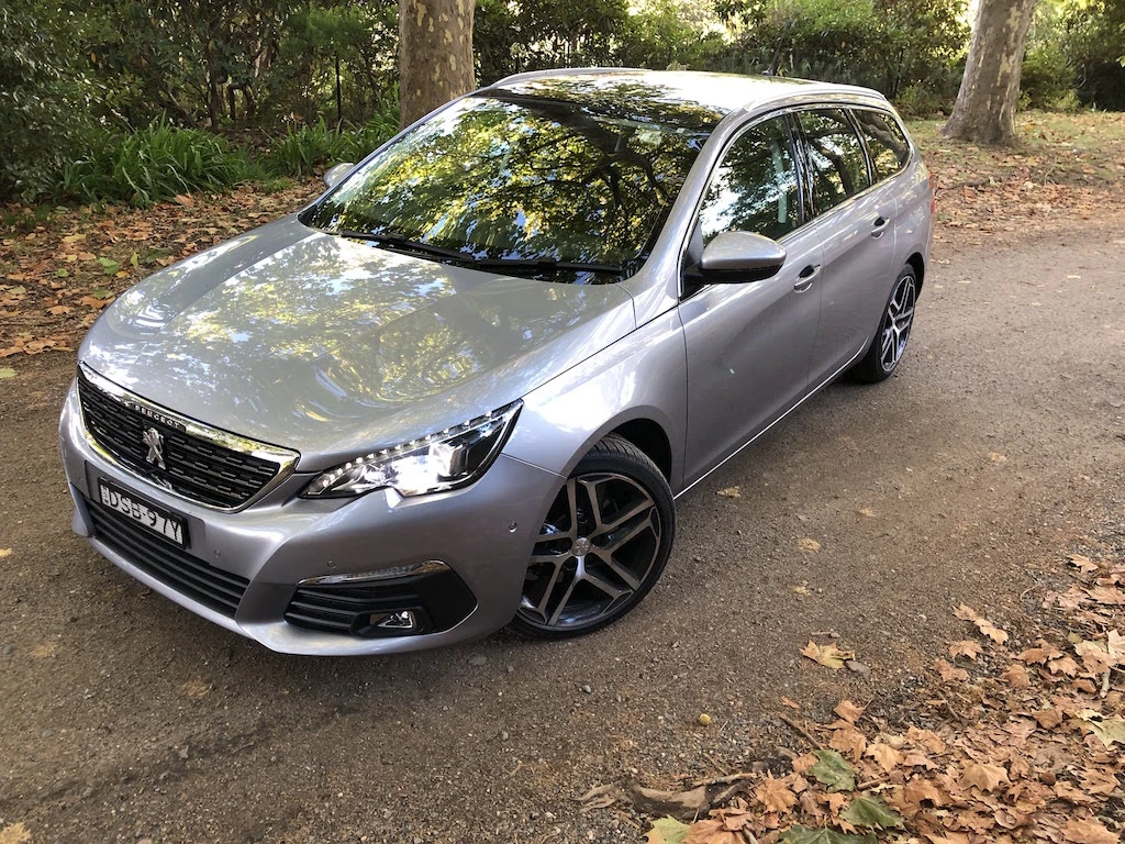 Peugeot 308 На части 1.5 1.6 2.0 дизел 1.2 1.6 бензин 