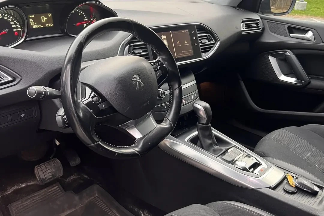 Peugeot 308 На части 1.5 1.6 2.0 дизел 1.2 1.6 бензин , снимка 8 - Автомобили и джипове - 56115033