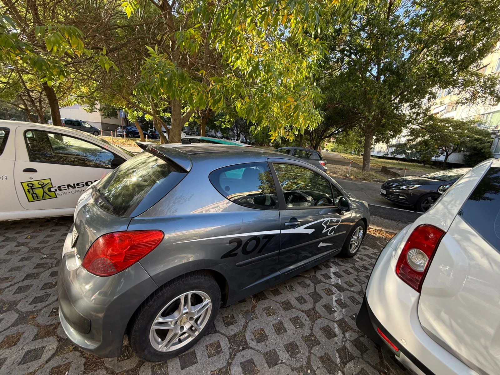 Peugeot 207, снимка 2 - Автомобили и джипове - 56163734
