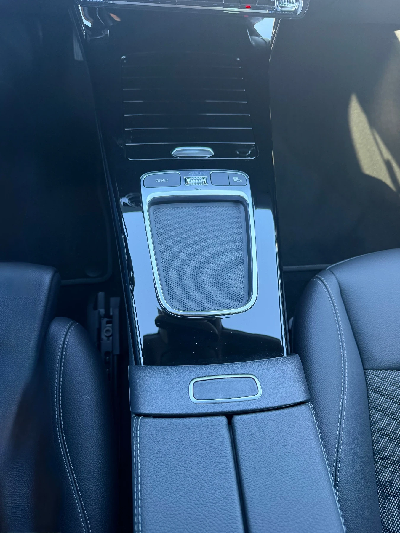 Mercedes-Benz A 250 AMG Plug-in hybrid | Mobile.bg � ����������� 14