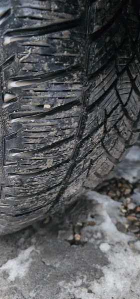 VW Touareg 3.0 V6 239k R-LINE, снимка 17