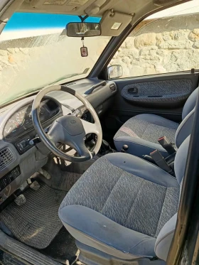 Kia Sportage 2.0i 16v, снимка 9