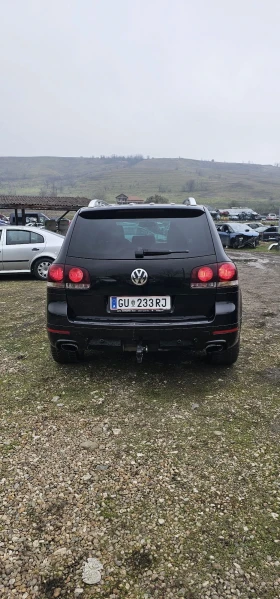 VW Touareg 3.0 V6 239k R-LINE, снимка 8 - Автомобили и джипове - 53388990
