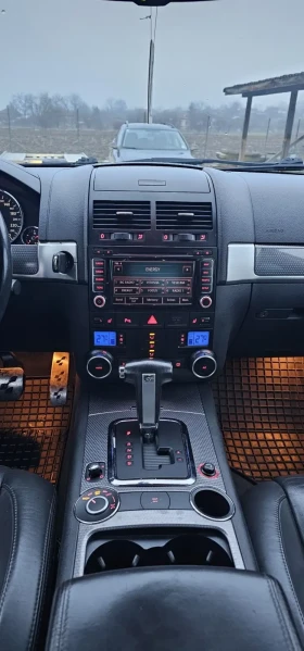 VW Touareg 3.0 V6 239k R-LINE - 8700 € / 17015.72 лв. - 78091867 4