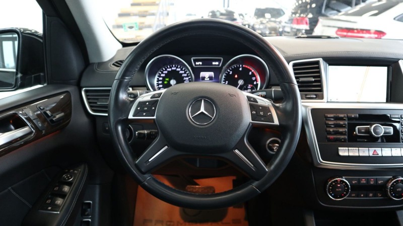 Mercedes-Benz GL 350 BluTEK, 4MATIK, Off-Roader*Panorama*360*7seats, , снимка 14 - Автомобили и джипове - 46462786