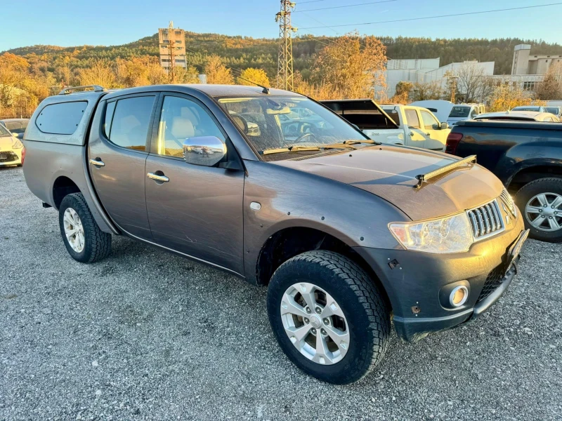 Mitsubishi L200 2.5DI-D, 178к.с., КЛИМАТРОНИК , снимка 6 - Автомобили и джипове - 47900285