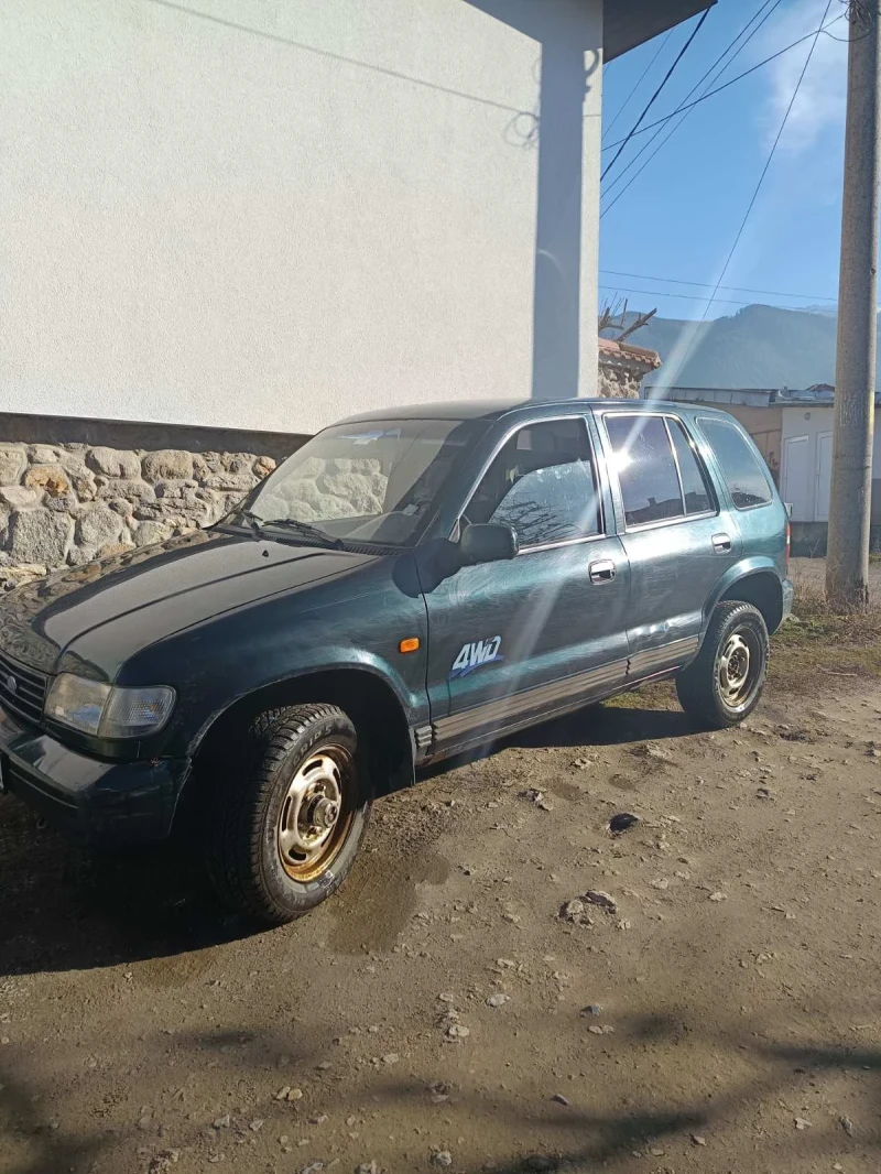 Kia Sportage 2.0i 16v, снимка 2 - Автомобили и джипове - 48865638