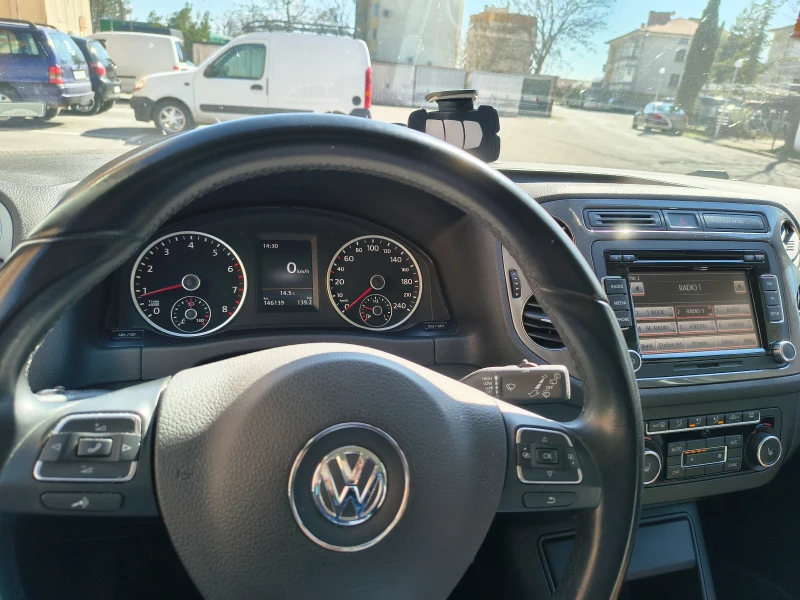 VW Tiguan, снимка 7 - Автомобили и джипове - 49588443