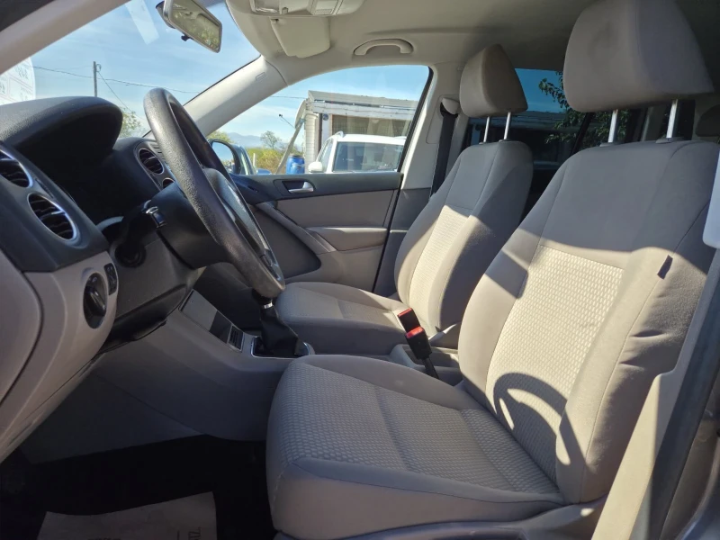 VW Tiguan 2.0TDI 140к. TOP!! EU-5, снимка 11 - Автомобили и джипове - 52243546