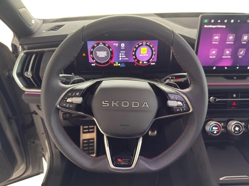 Skoda Kodiaq RS 2.0 TSI 4X4 FRONT-ASSIST LED CAMERA KEYLESS, снимка 9 - Автомобили и джипове - 52406018