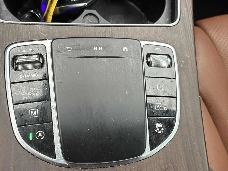 Mercedes-Benz GLC 300 4M AMG Night Package, снимка 7 - Автомобили и джипове - 53011999