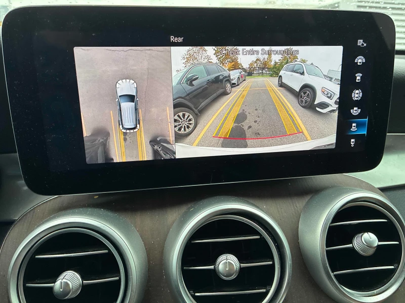 Mercedes-Benz GLC 300 4M AMG Night Package, снимка 11 - Автомобили и джипове - 53011999