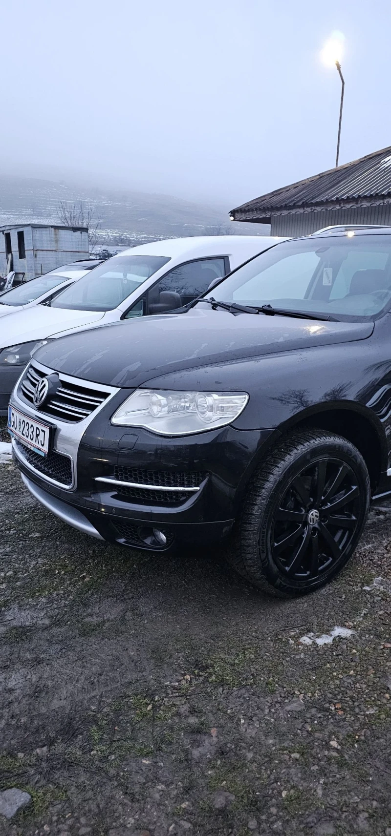 VW Touareg 3.0 V6 239k R-LINE, снимка 11 - Автомобили и джипове - 53388990