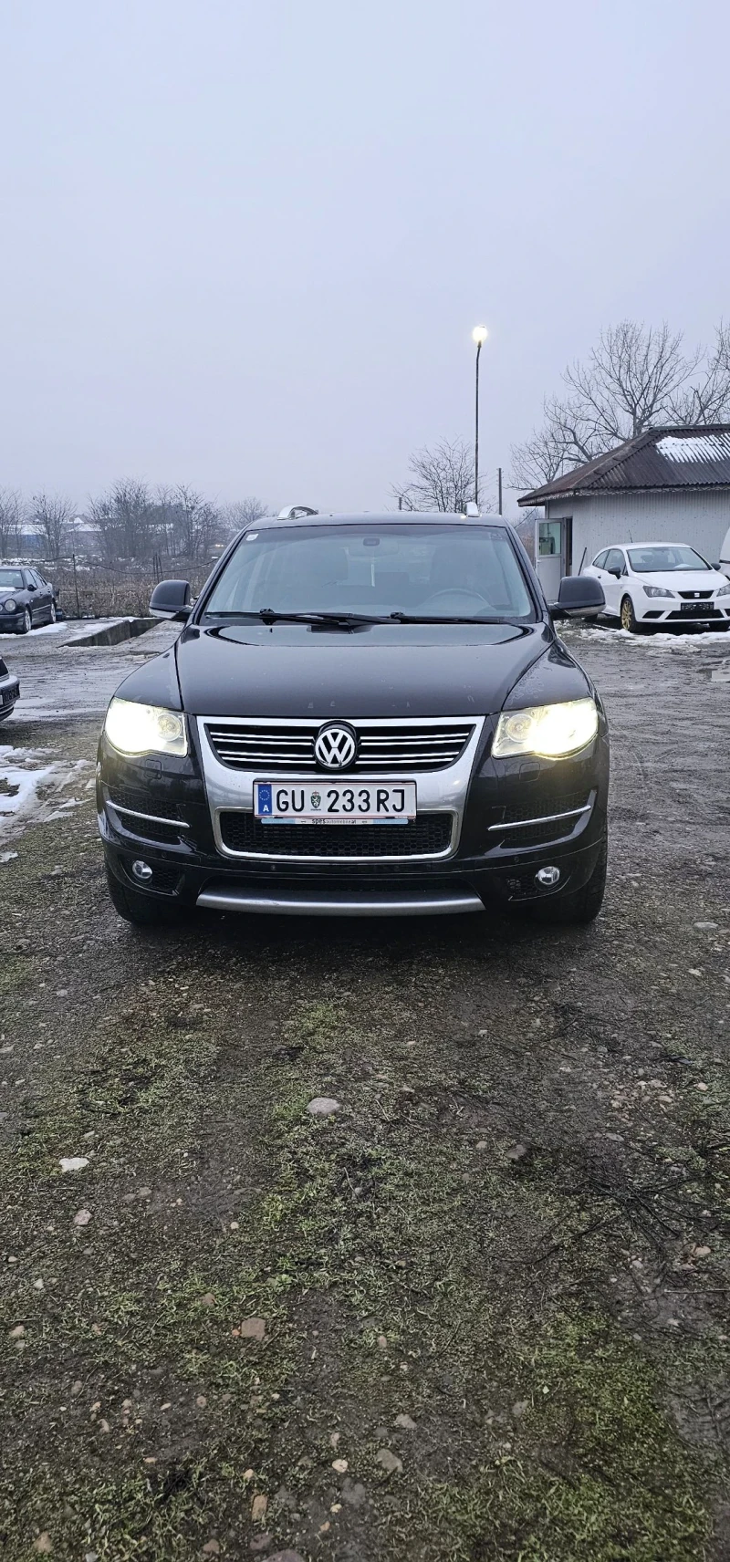VW Touareg 3.0 V6 239k R-LINE