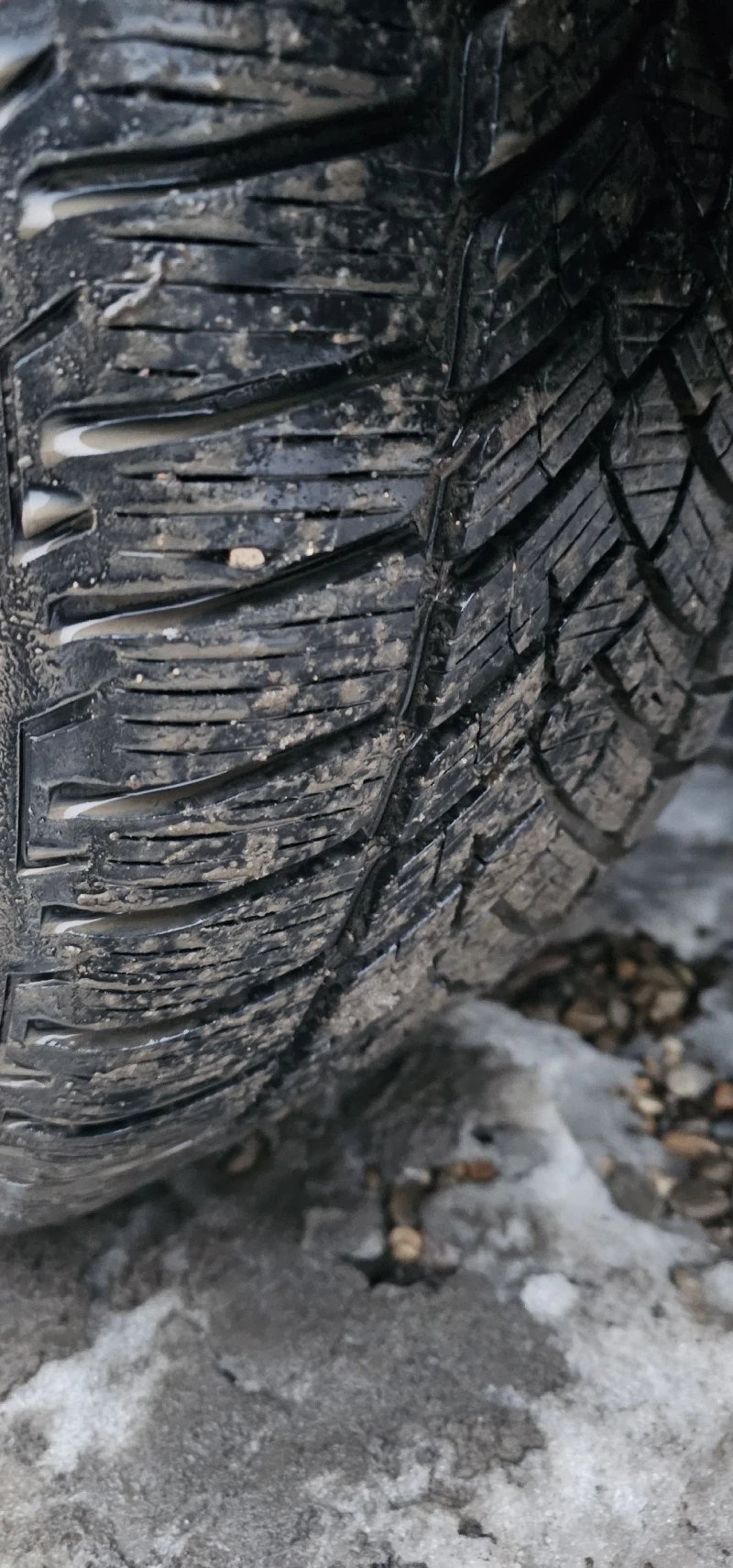 VW Touareg 3.0 V6 239k R-LINE, снимка 13 - Автомобили и джипове - 53388990