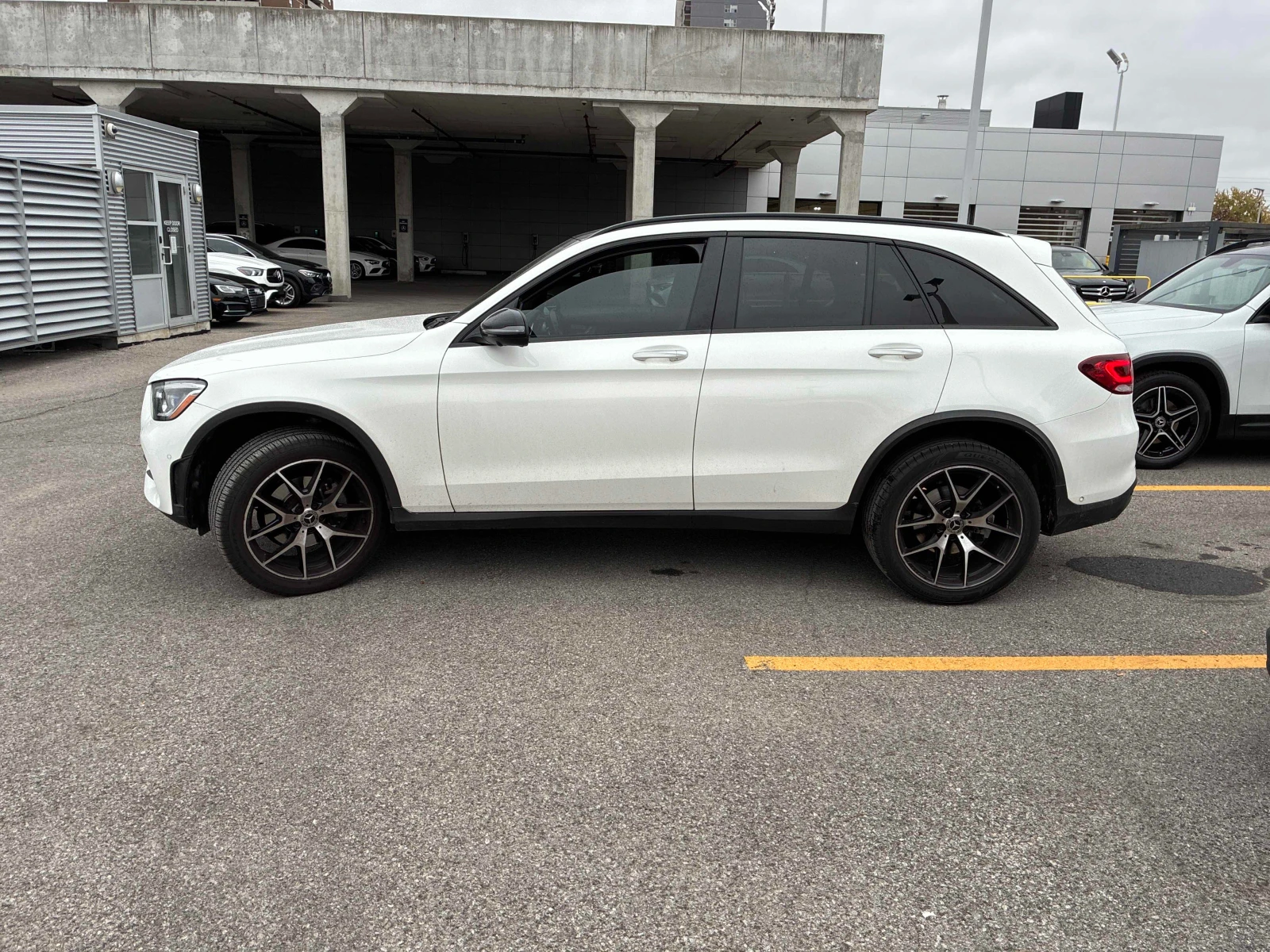 Mercedes-Benz GLC 300 4M AMG Night Package - изображение 3