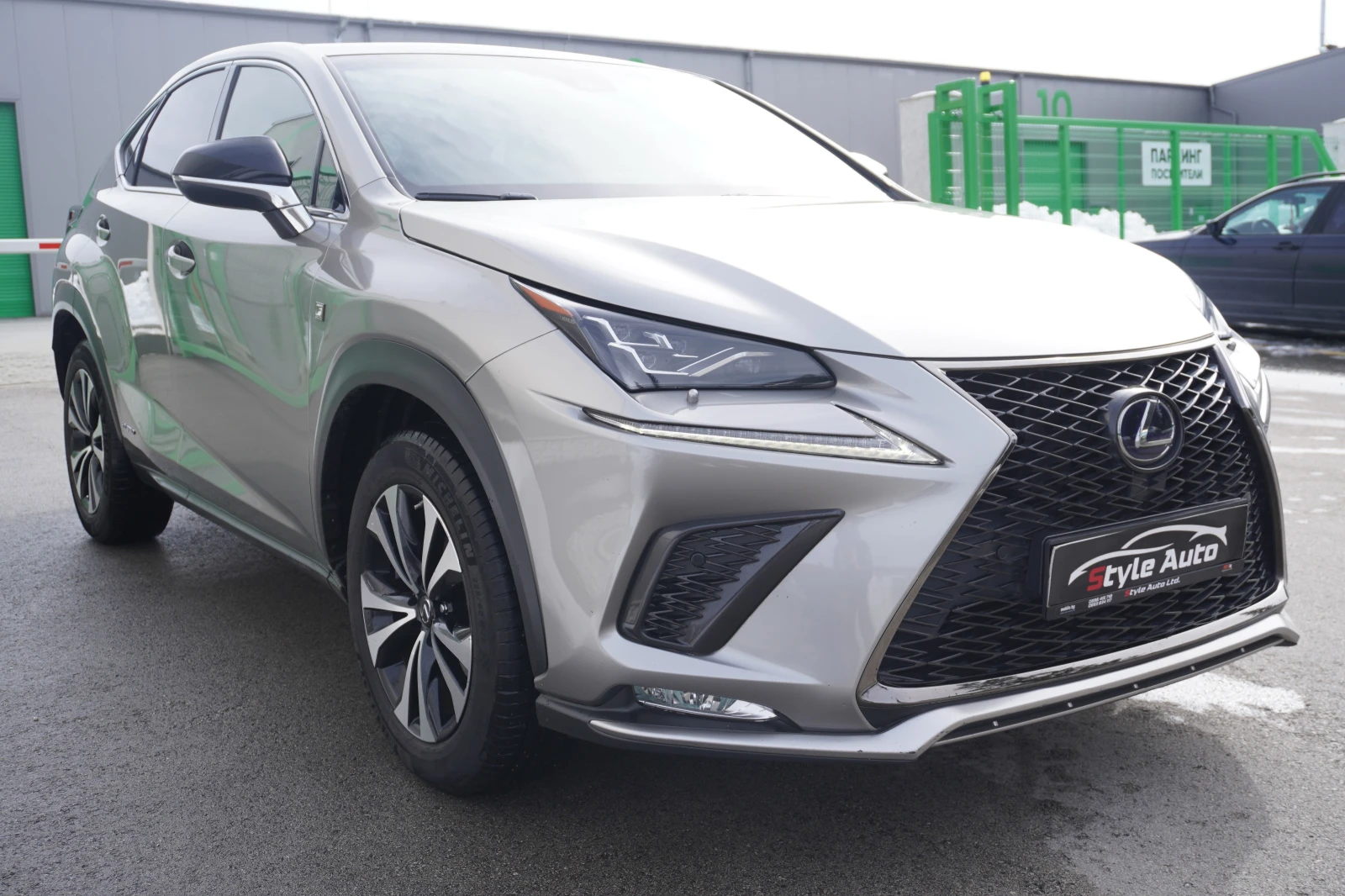 Lexus NX 300h 2.5HYBRID F-SPORT, FACE, TRI BEAM, PANO, HUD, FULL | Mobile.bg � ����������� 7