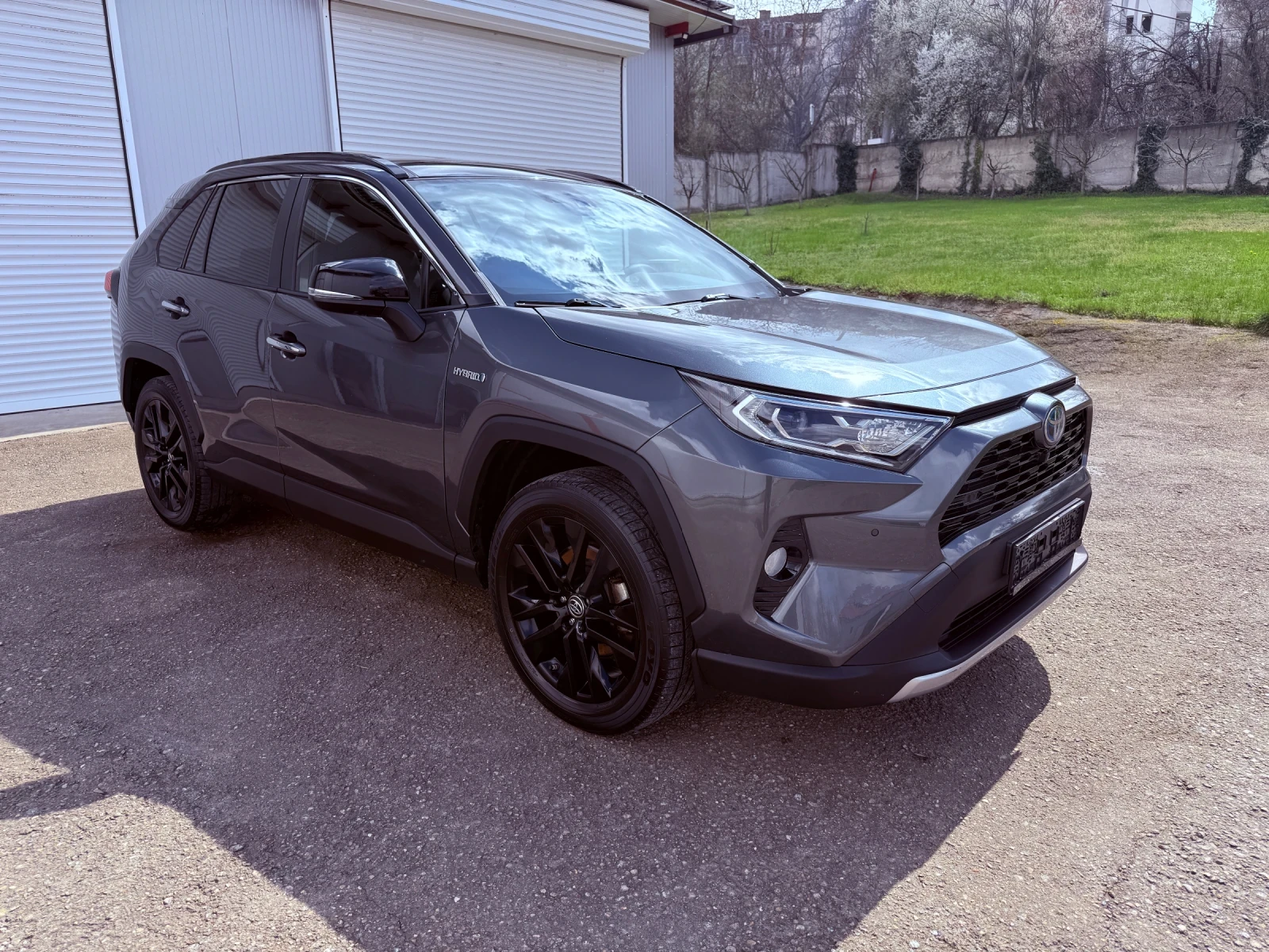 Toyota Rav4 Hibrid, 4x4, снимка 3 - Автомобили и джипове - 54080227