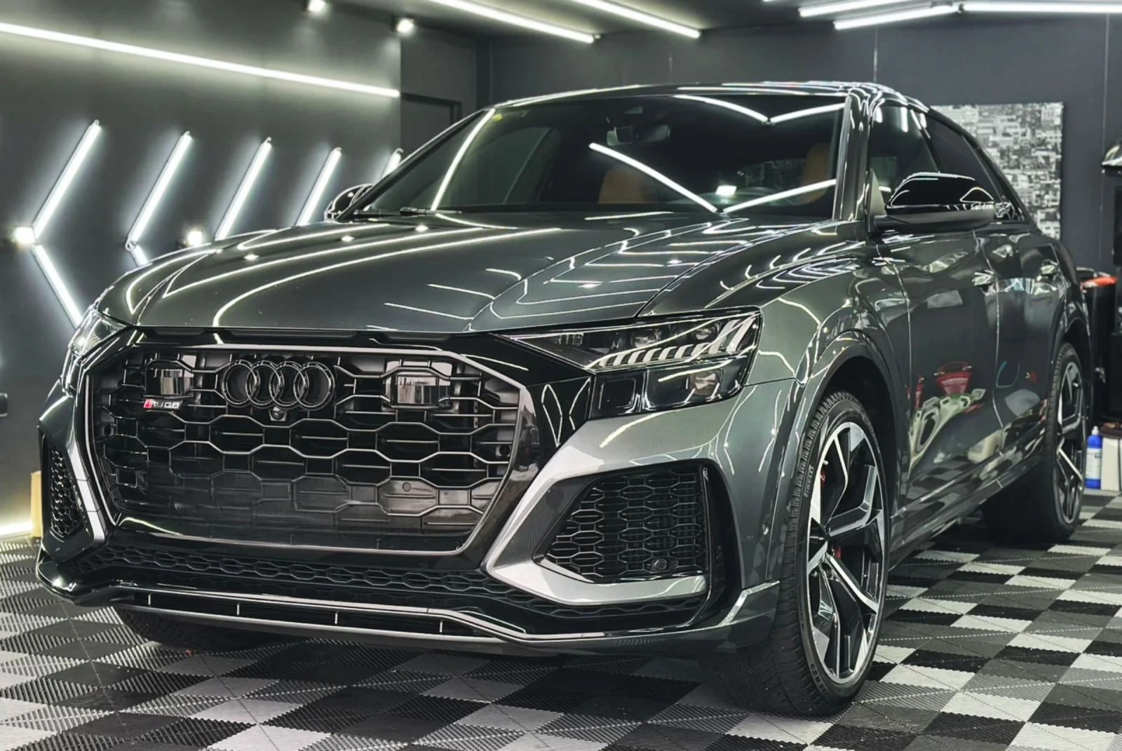 Audi RSQ8 ОЧАКВАН ВНОС Audi RSQ8 CERAMIC FULLMAXX