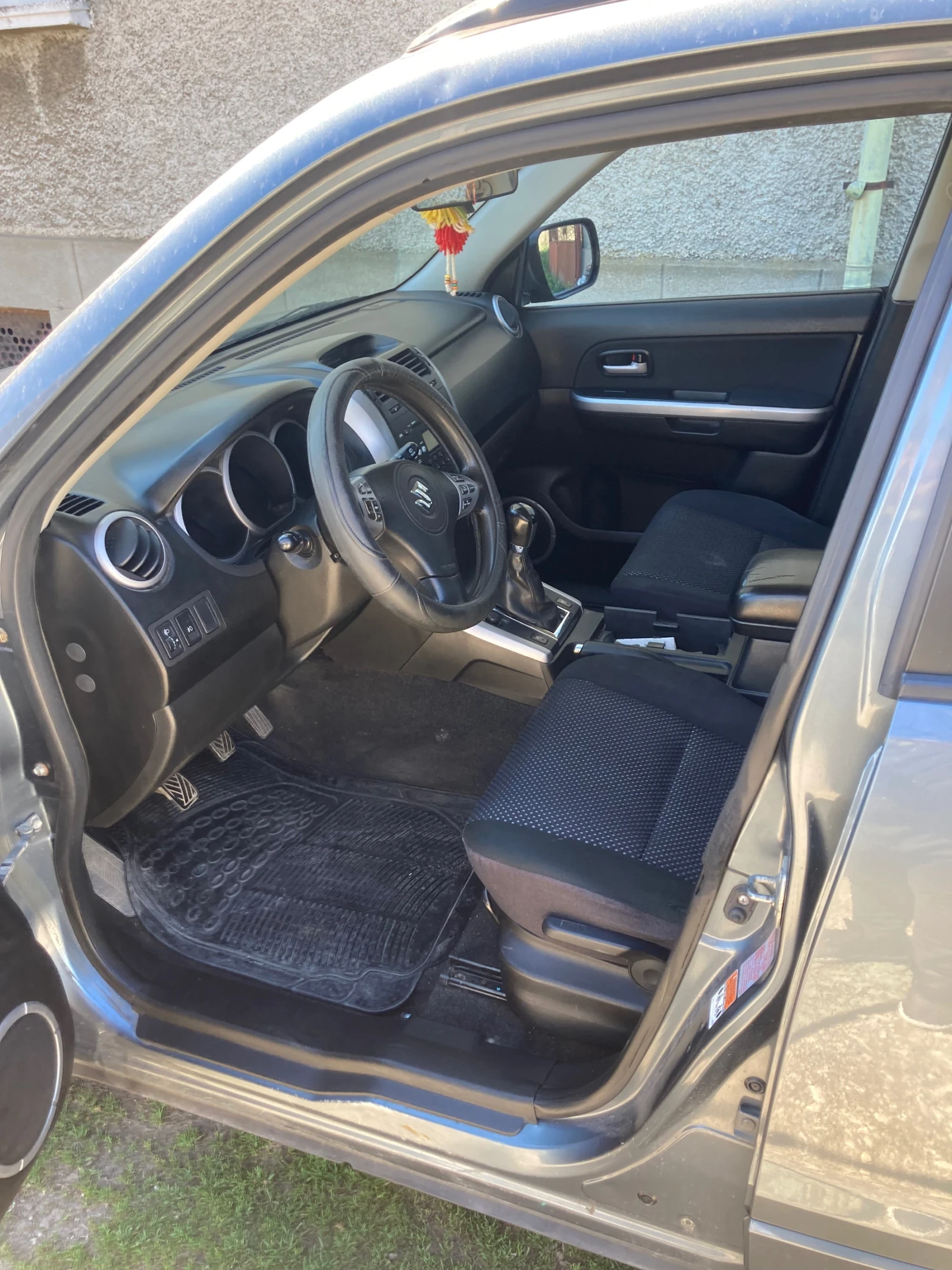 Suzuki Grand vitara, снимка 9 - Автомобили и джипове - 55808875