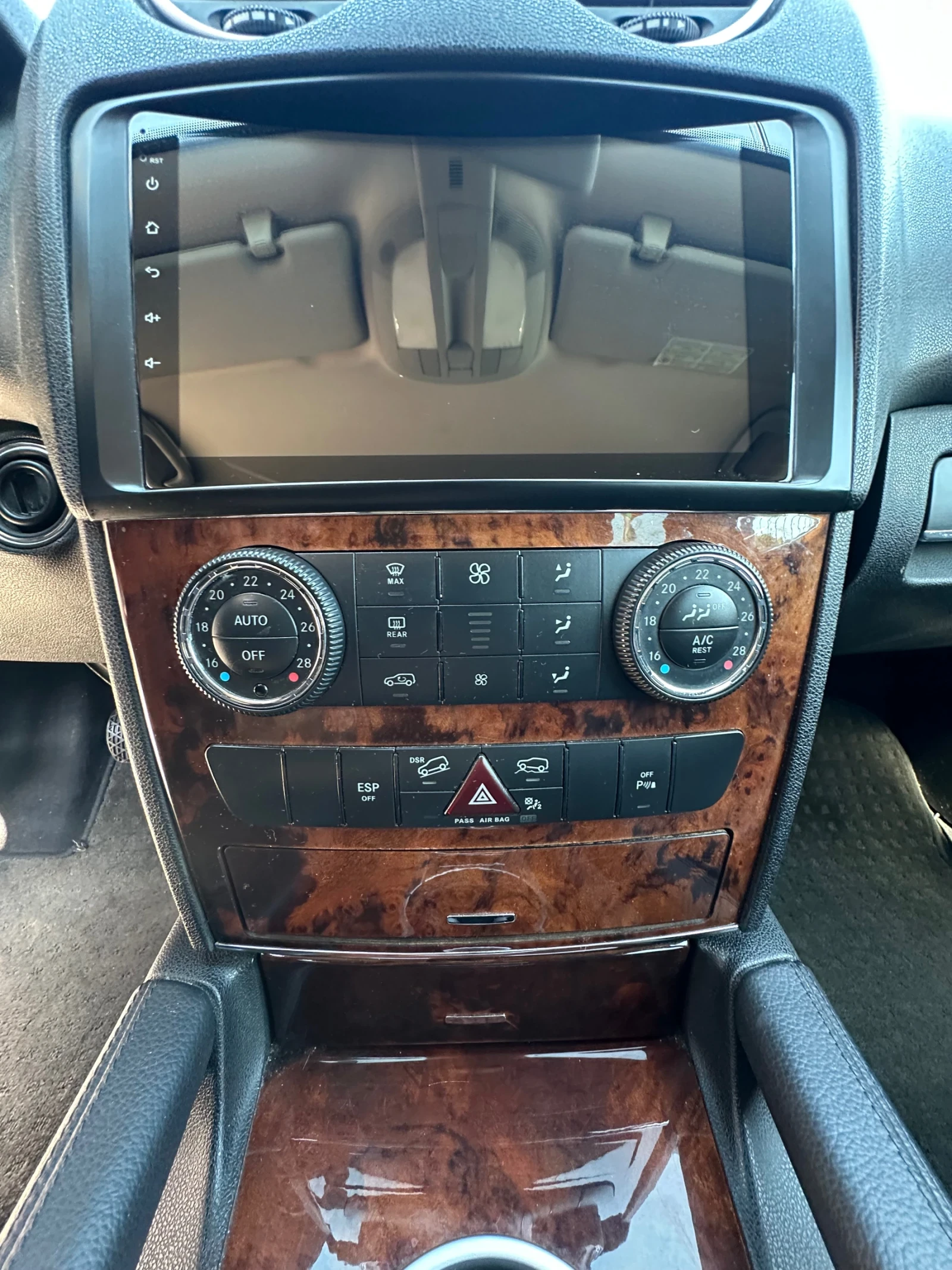 Mercedes-Benz ML 320 4-matic, снимка 9 - Автомобили и джипове - 55896637