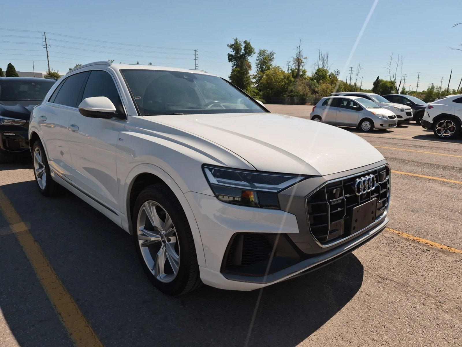 Audi Q8 PROGRESSIV, АВТОКРЕДИТ, снимка 2 - Автомобили и джипове - 55949795