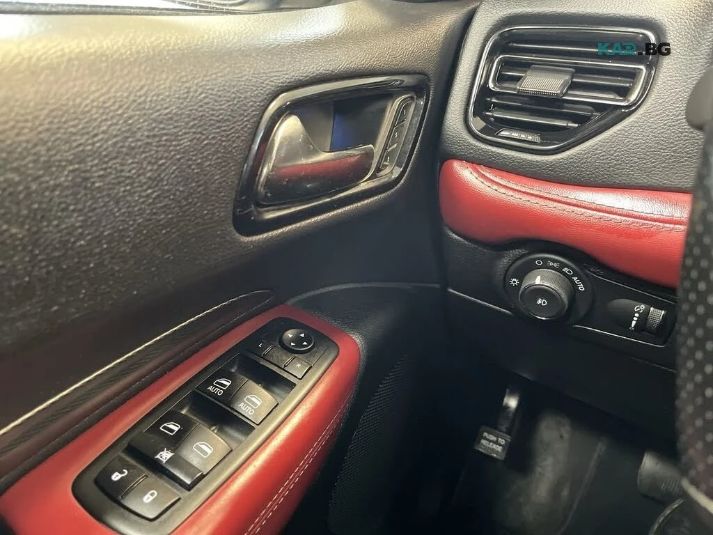 Dodge Durango R/T* AWD* 5.7* КОЖА* ПОДГРЕВ* ОБДУХВАНЕ* ПАНО* КАМ, снимка 10 - Автомобили и джипове - 55991050