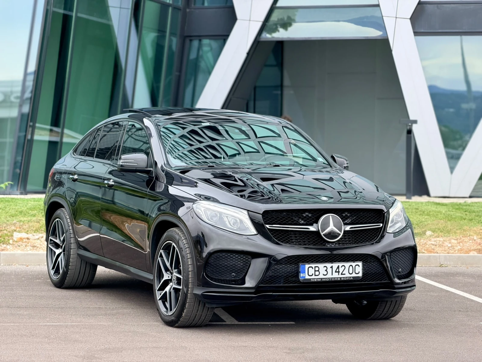 Mercedes-Benz GLE 350 AMG COUPE 350 Лизинг през Уникредит по299 евро, снимка 3 - Автомобили и джипове - 56222746