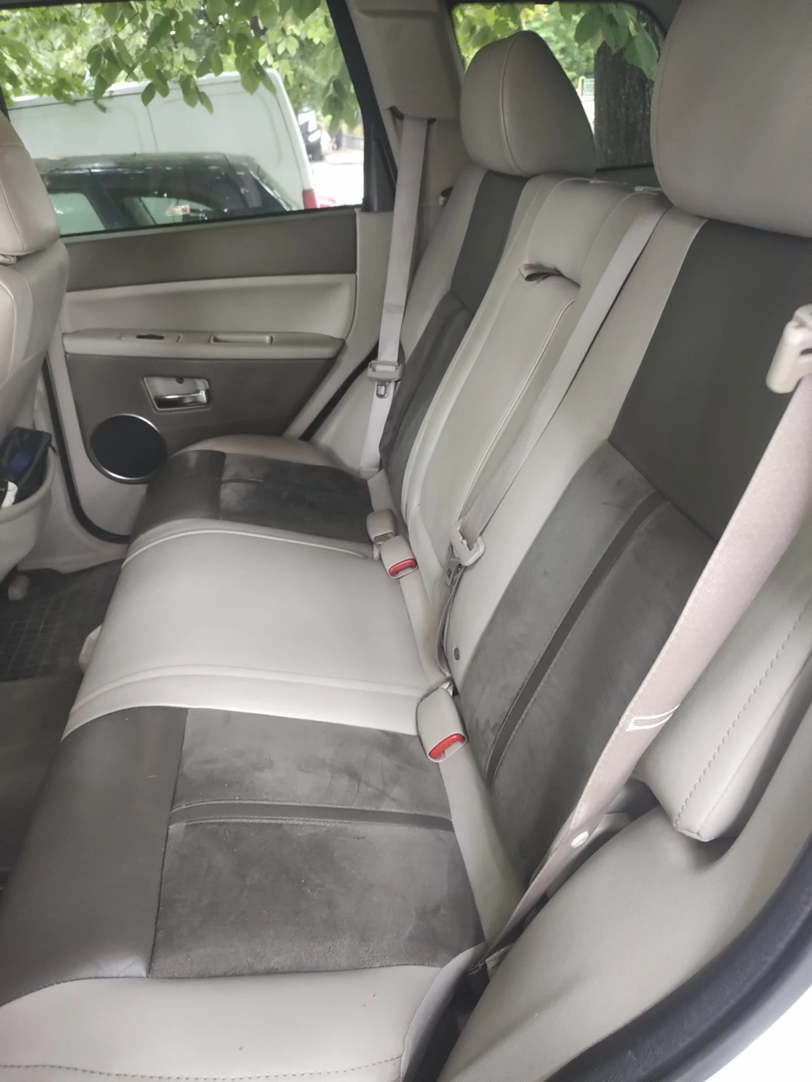 Jeep Grand cherokee, снимка 6 - Автомобили и джипове - 56226171