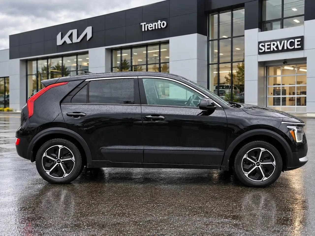 Kia Niro LX |  Hybrid | Gas Saver | One Owner |  | Mobile.bg � ����������� 2