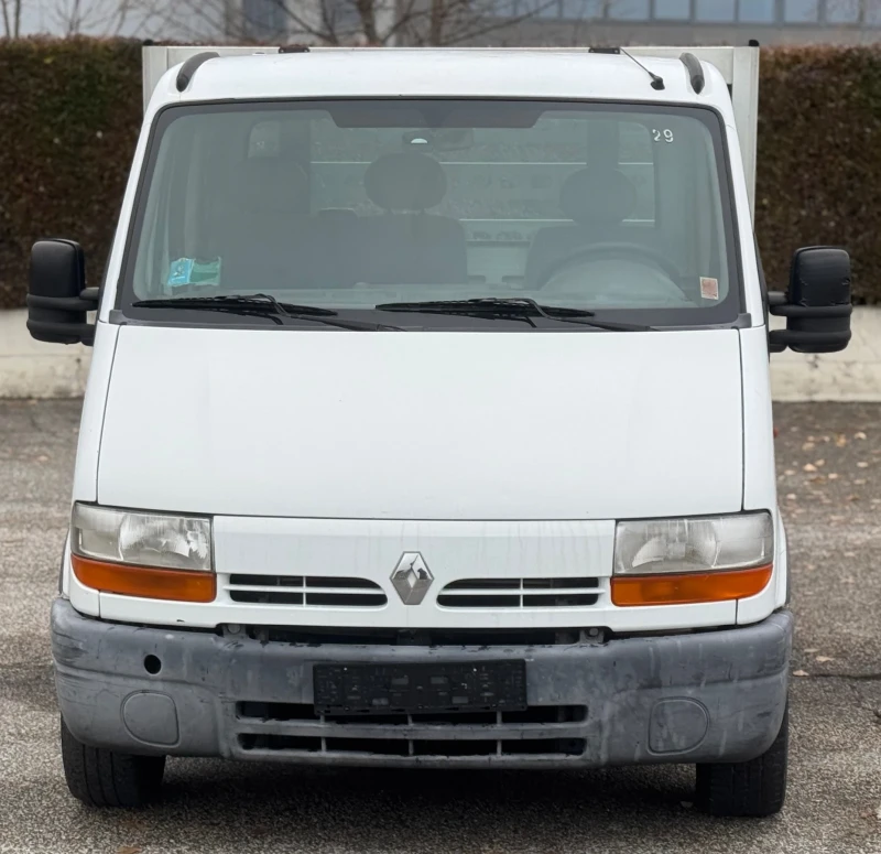 Renault Master 2.2dci 90кс, снимка 2 - Бусове и автобуси - 48231672