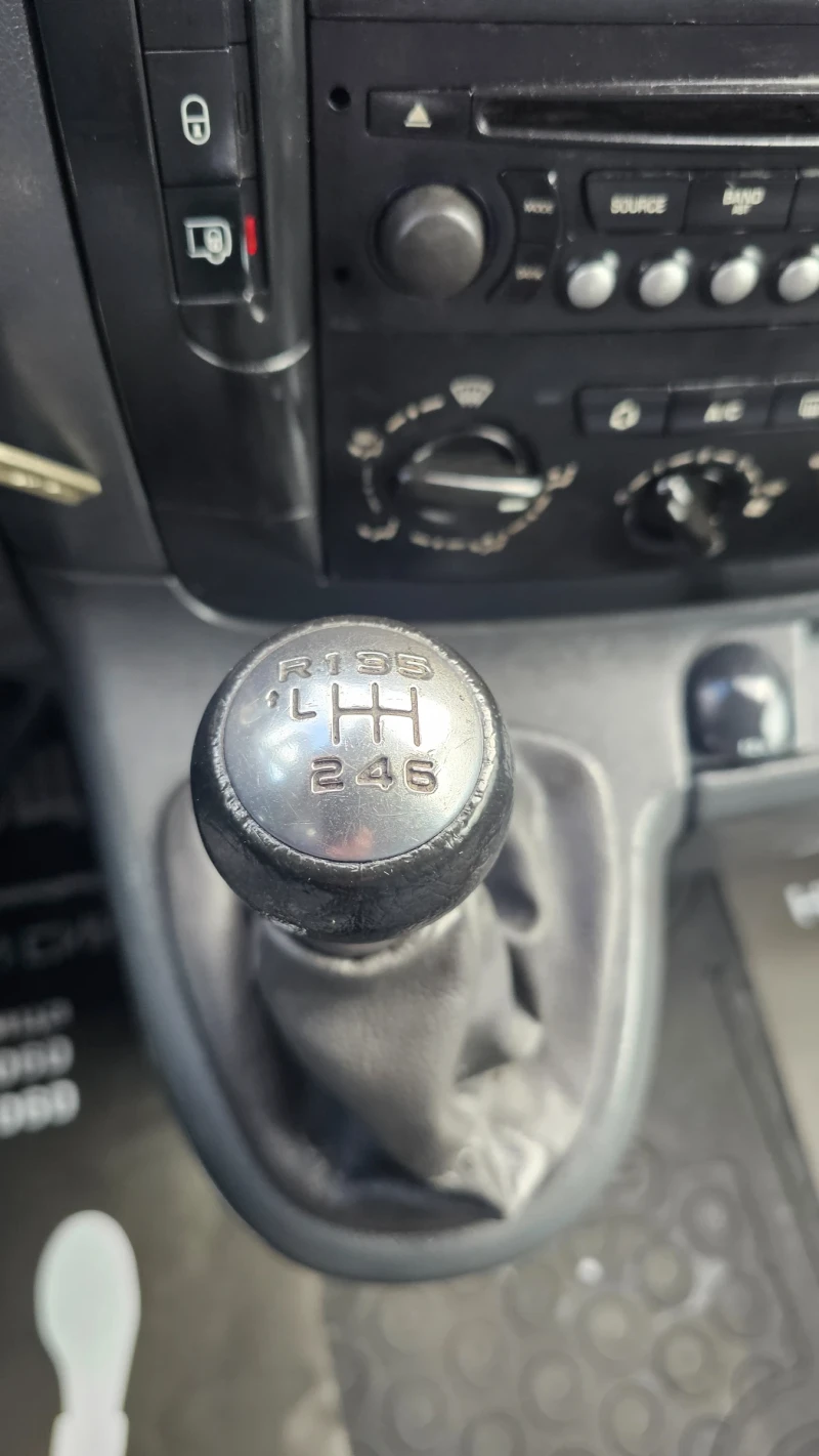 Toyota Proace 2.0HDI--128kc, снимка 7 - Бусове и автобуси - 52478788