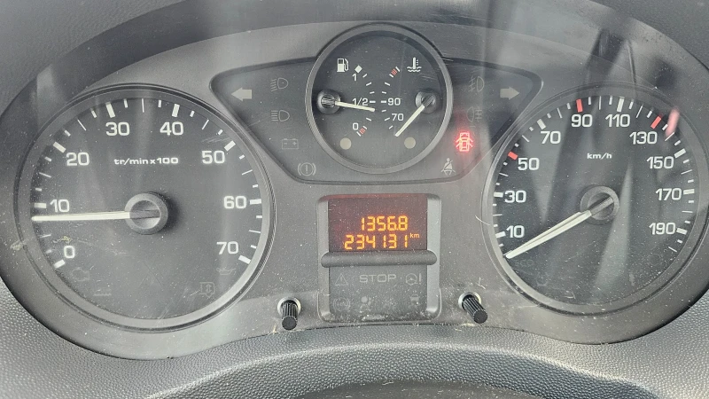 Toyota Proace 2.0HDI--128kc, снимка 6 - Бусове и автобуси - 52478788