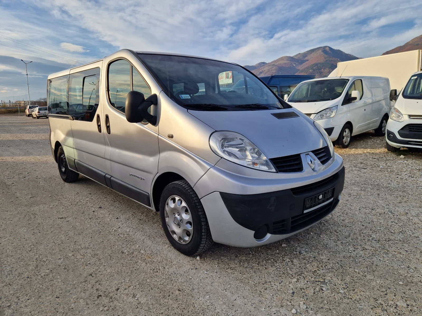 Renault Trafic Maxxi - изображение 2